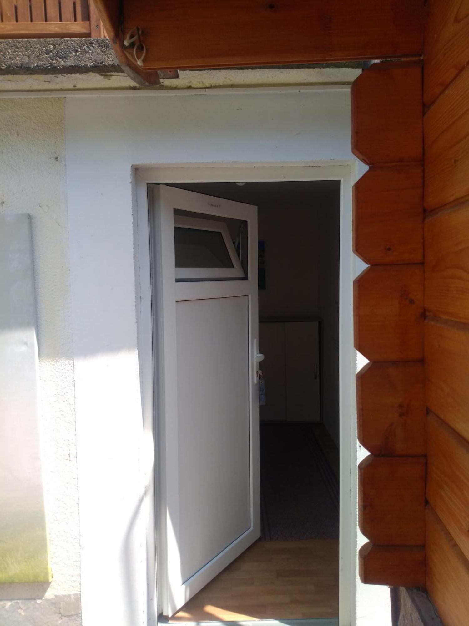 Hostel Trajan Donji Milanovac Exterior photo